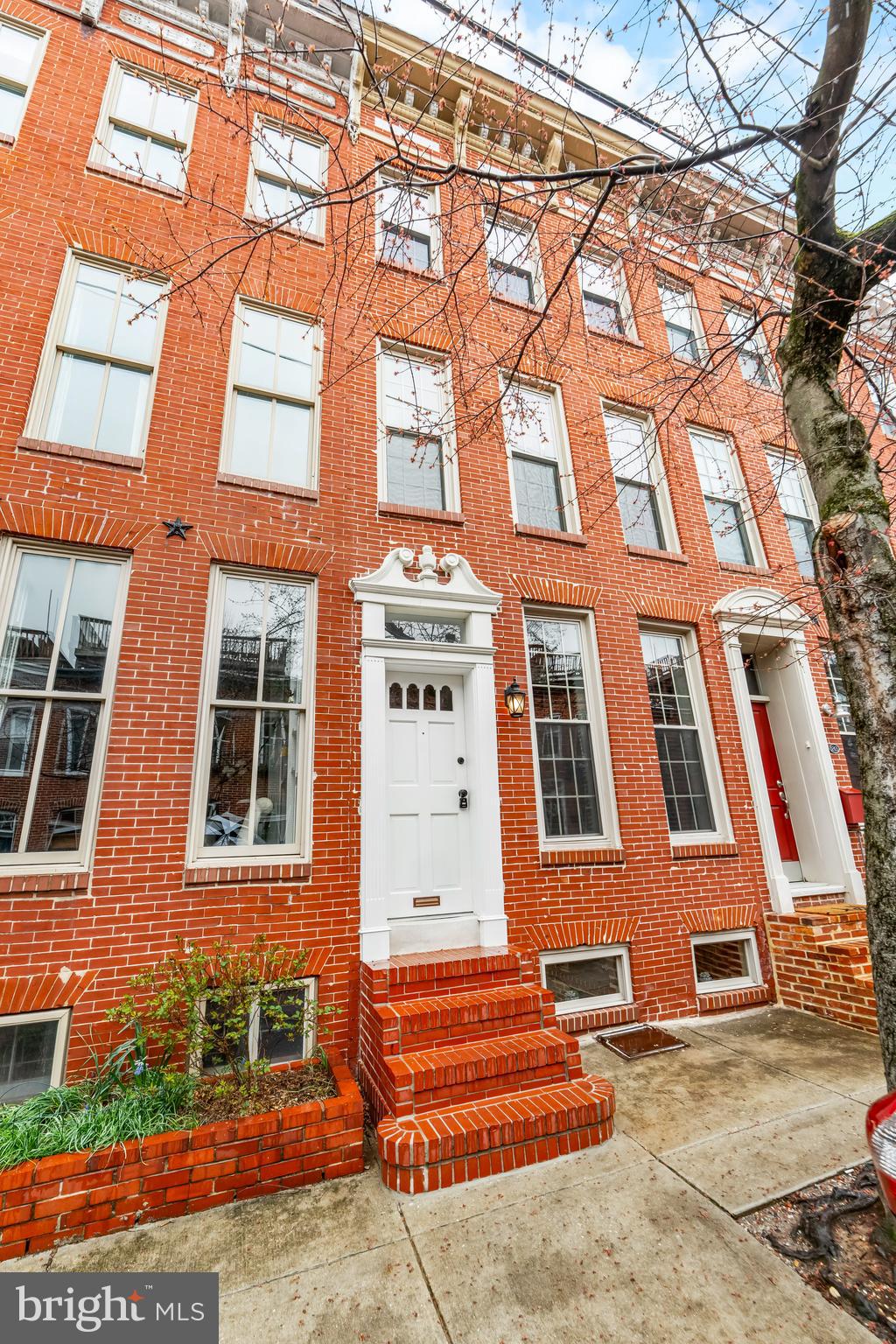 1261 Riverside Avenue Baltimore, MD 21230 - Photo 39 of 60 a front view of a building