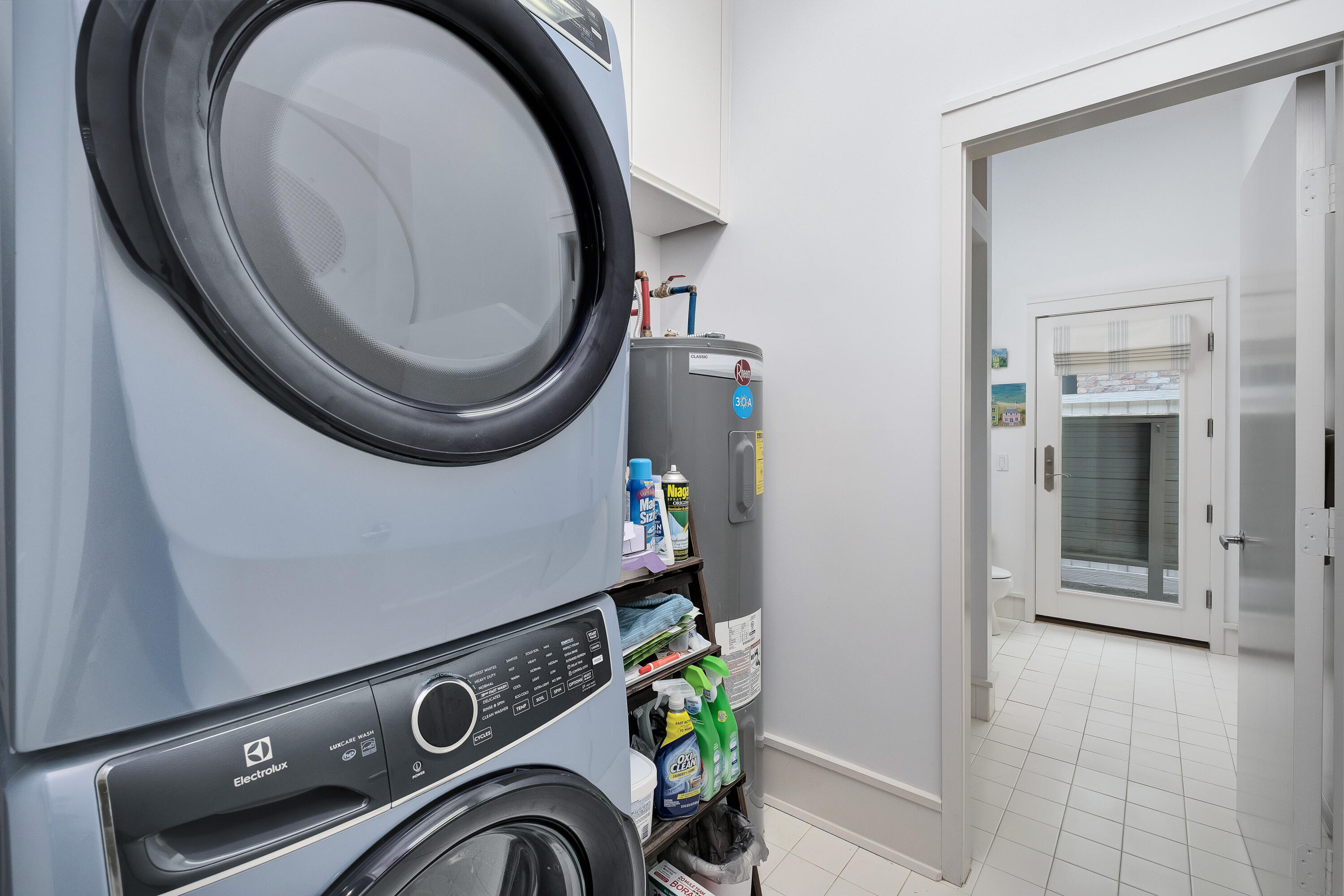 800 Blue Mountain Road Santa Rosa Beach, FL 32459 - Photo 23 of 71 a utility room with dryer and washer