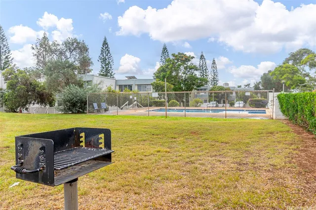 $585,000 | 98-715 Kaonohi Street, Unit 26, Aiea, HI 96701
