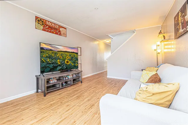 $585,000 | 98-715 Kaonohi Street, Unit 26, Aiea, HI 96701