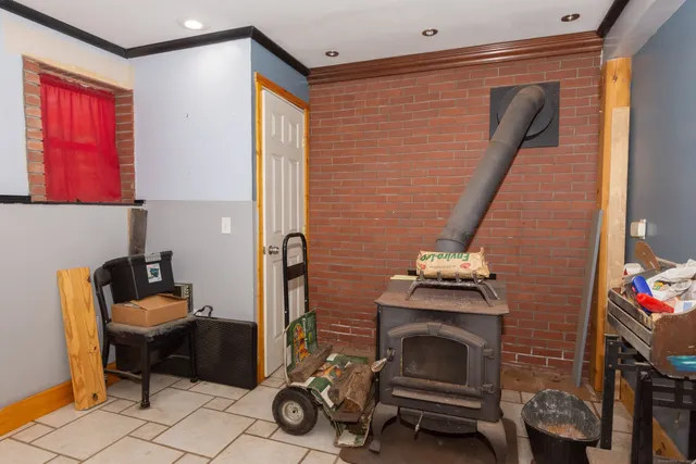 a view of a back yard of the house