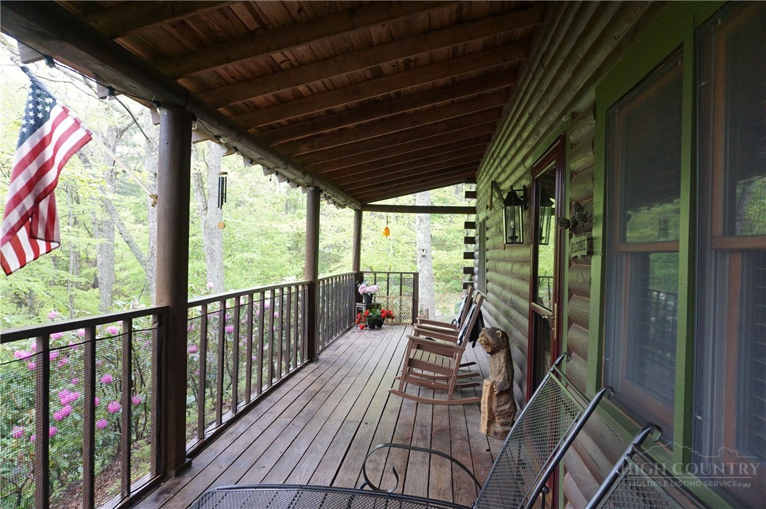 557 White Pine Road Newland, NC 28657 - Photo 37 of 41 a view of balcony with couch