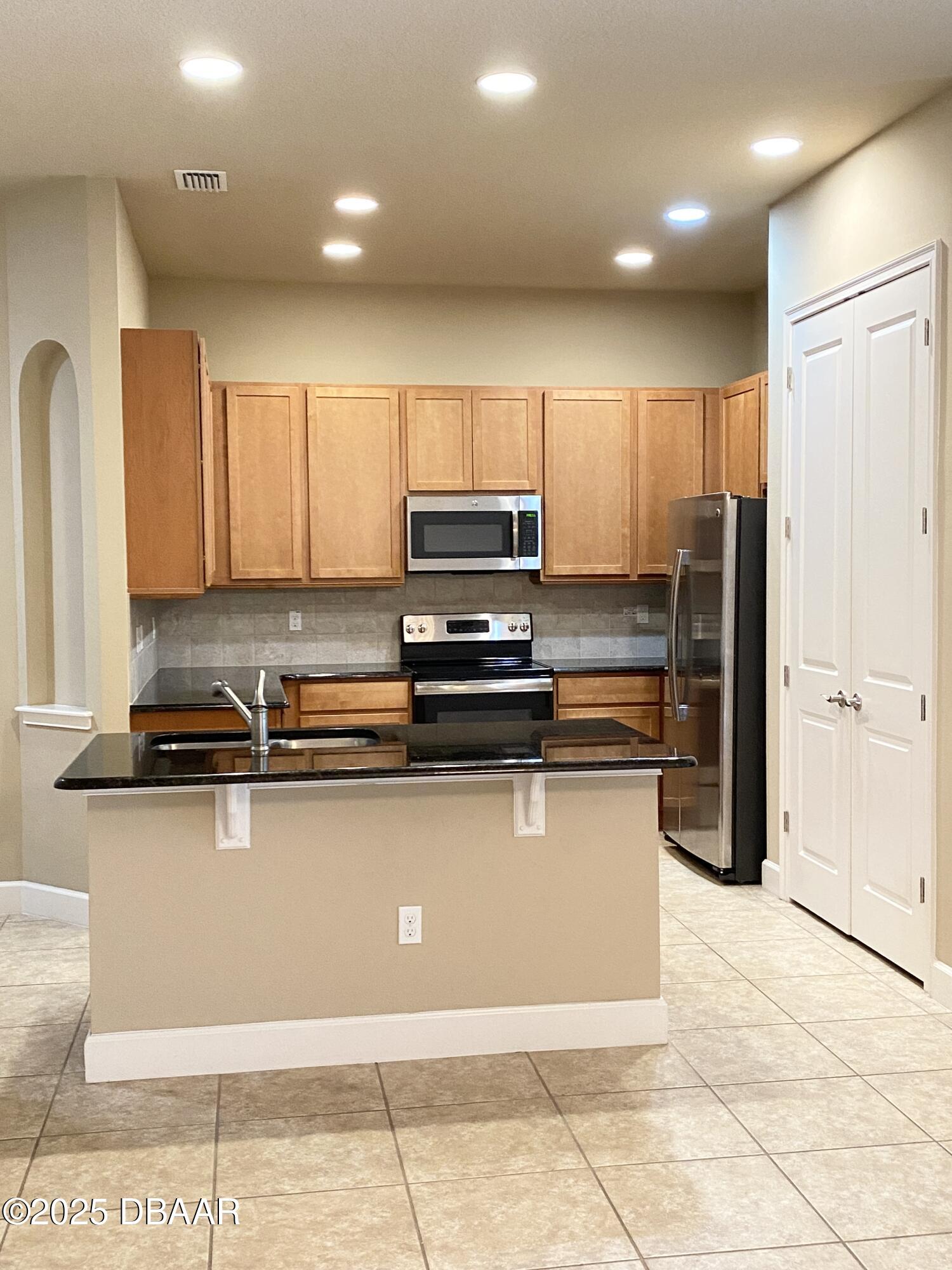 783 Aldenham Lane Ormond Beach, FL 32174 - Photo 3 of 15 IMG_E0473