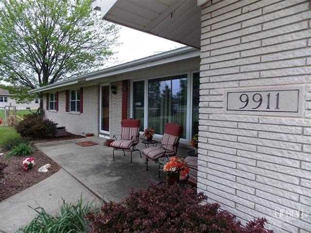 9911 Hosler Road Leo, IN 46765 - Photo 12 of 29
