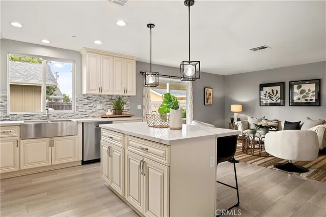 $6,745 | 8213 Quartz Avenue, Winnetka, CA 91306