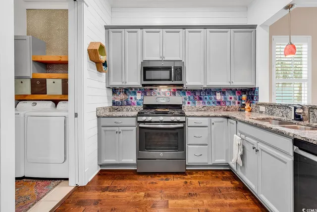 $599,900 | 1411 Peterson Street, Myrtle Beach, SC 29577