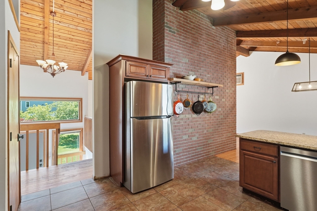 26 Causeway Street Hudson, MA 01749 - Photo 8 of 42