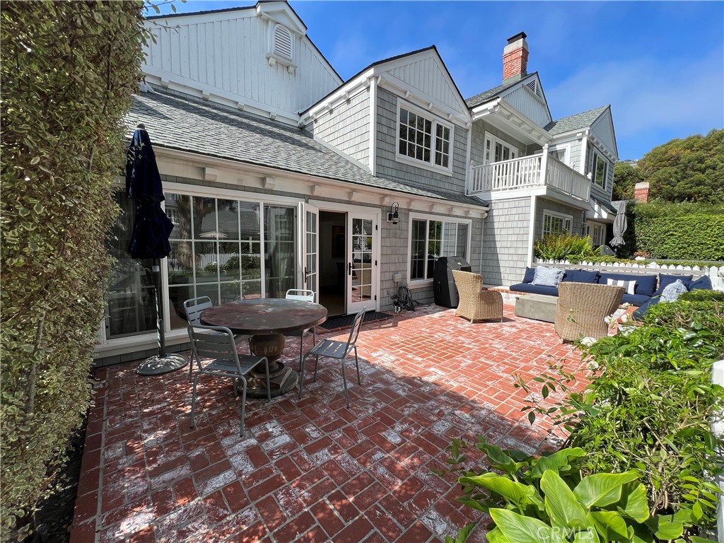33908 Cape Cove Dana Point, CA 92629 - Photo 19 of 71 a view of a house with backyard and sitting area