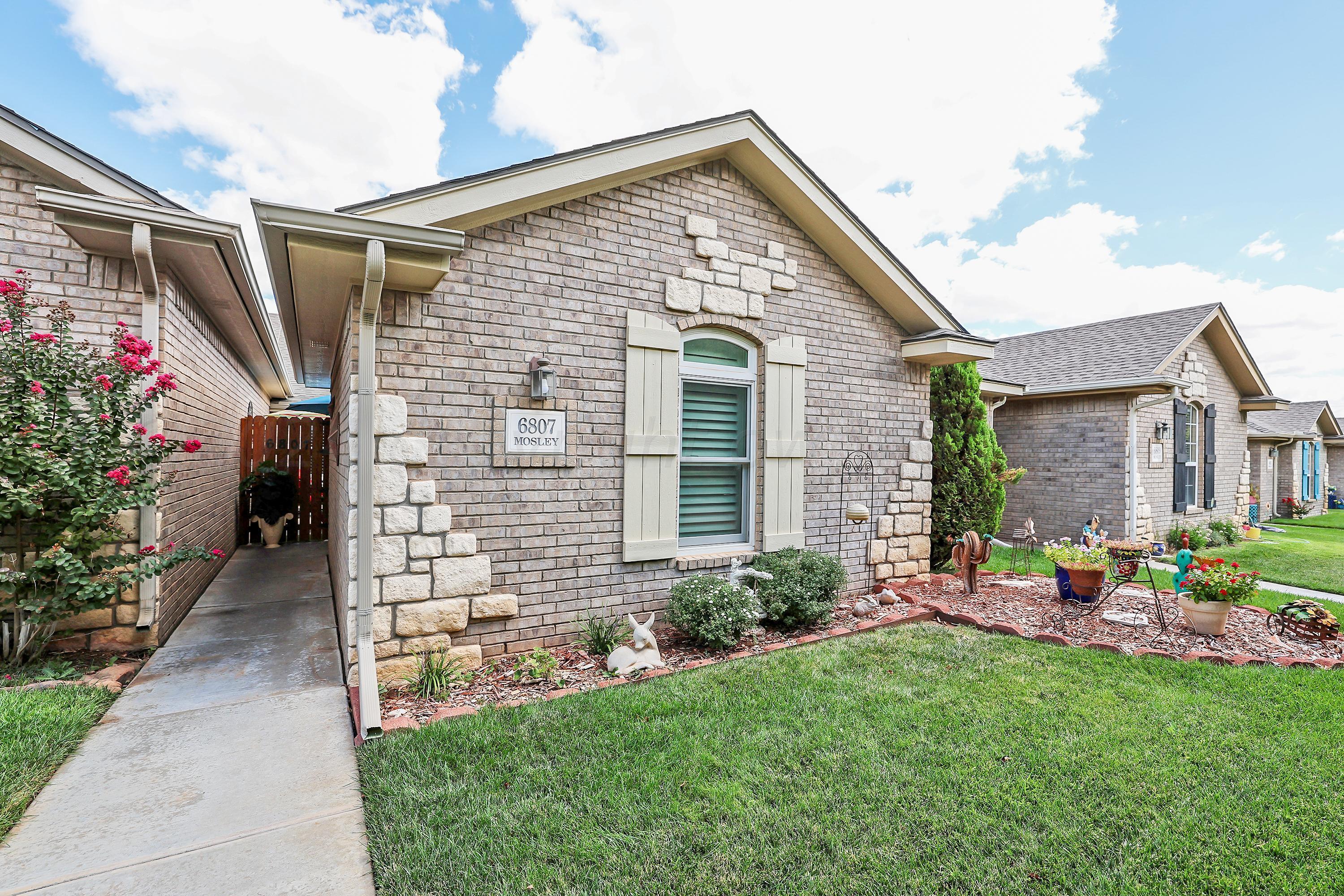 6807 Mosley Street Amarillo, TX 79119 - Photo 2 of 27 2-Front