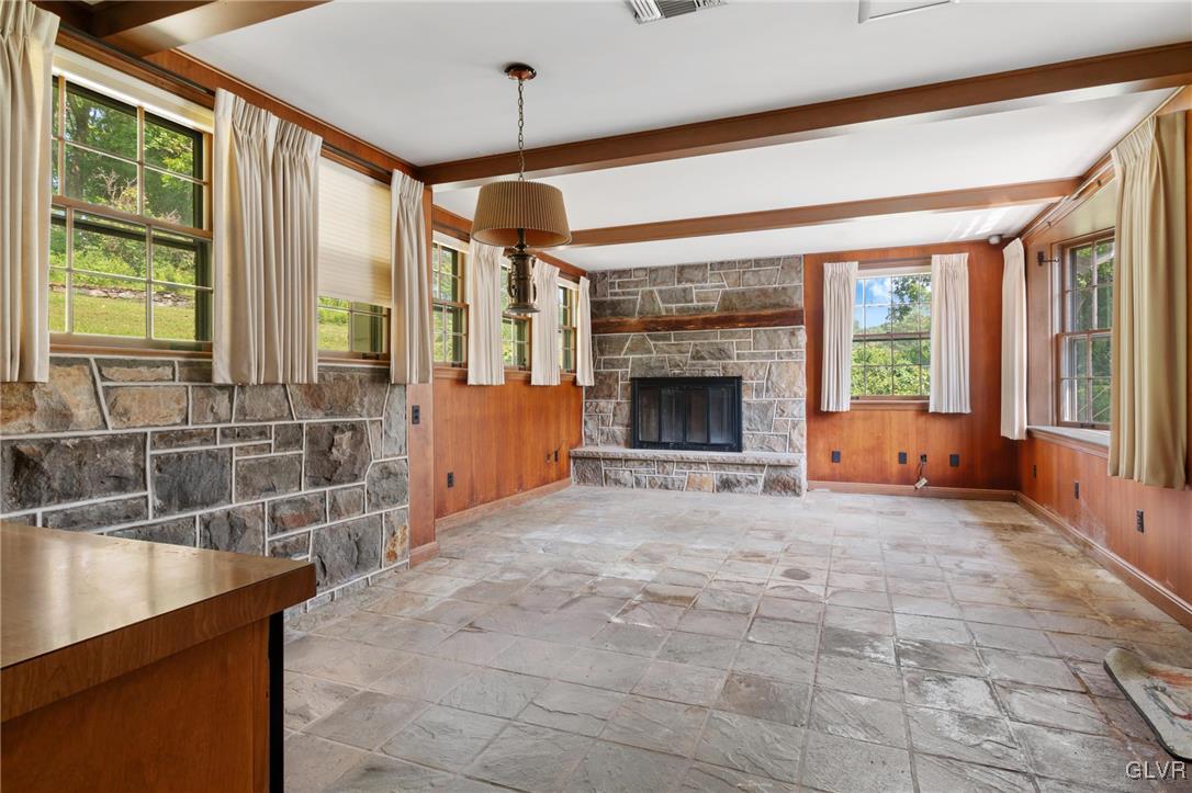 2545 Riverbend Road Allentown, PA 18103 - Photo 23 of 26 Gallery Image 23