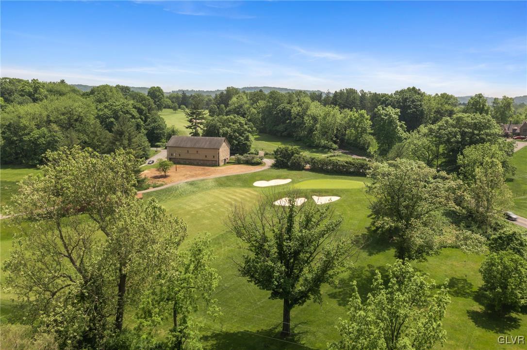 2545 Riverbend Road Allentown, PA 18103 - Photo 9 of 26 Gallery Image 9