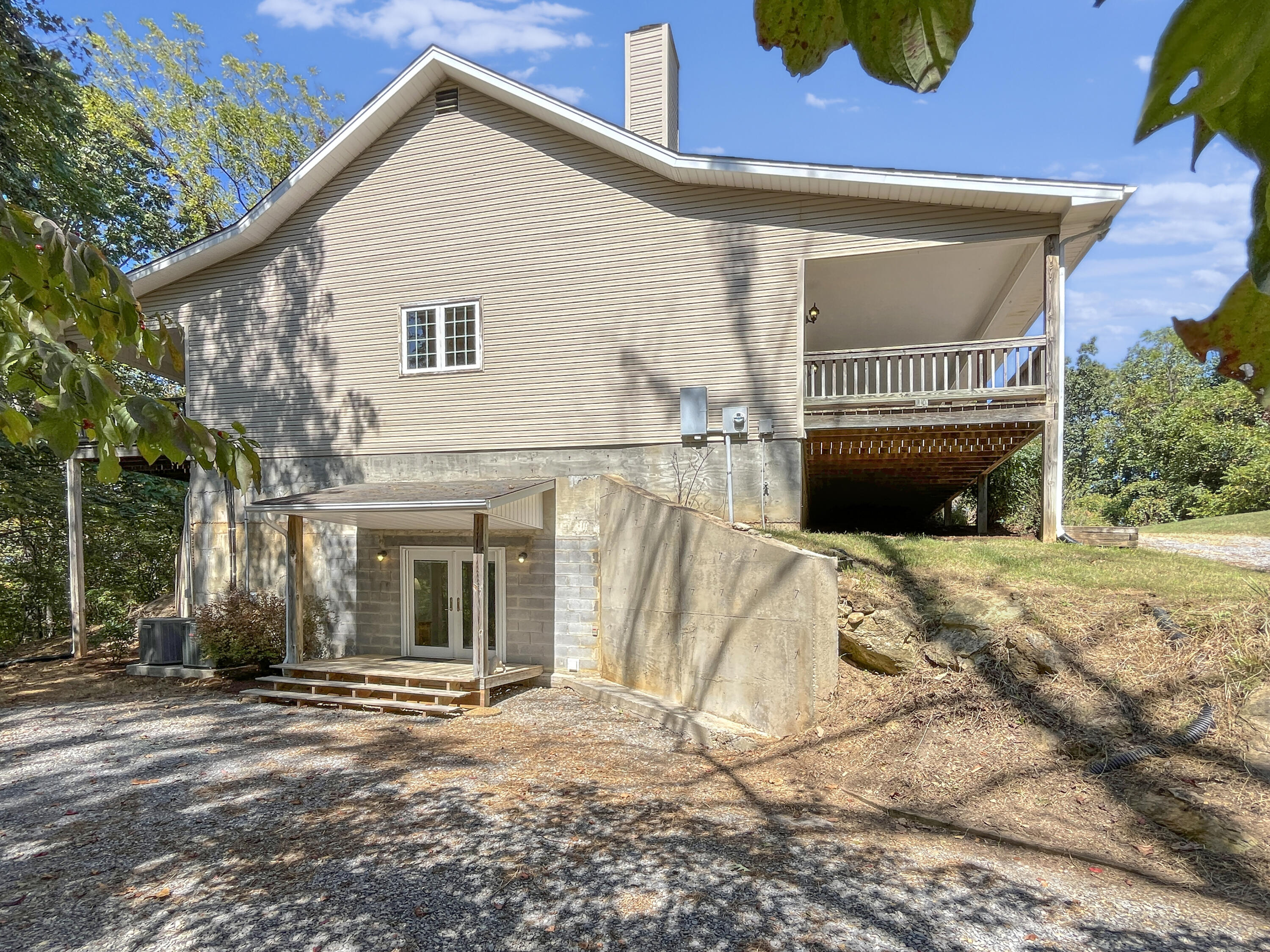 411 Hardbarger Road Buchanan, VA 24066 - Photo 37 of 70 411 Hardbarger RD