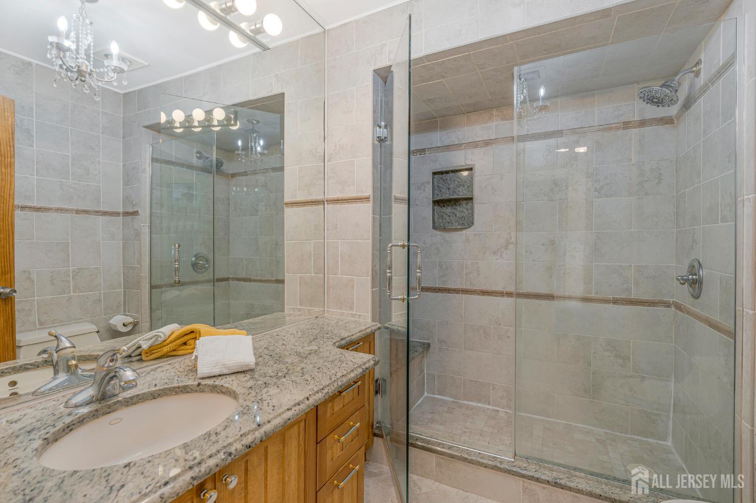 12 Carriage Place Edison, NJ 08820 - Photo 18 of 29