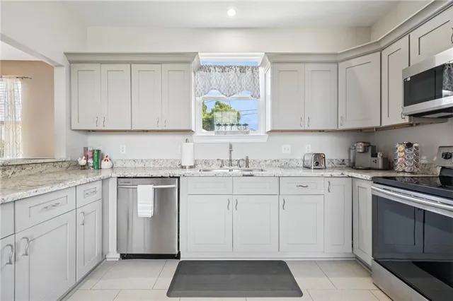 $2,350 | 606 De Armas Street, New Orleans, LA 70114