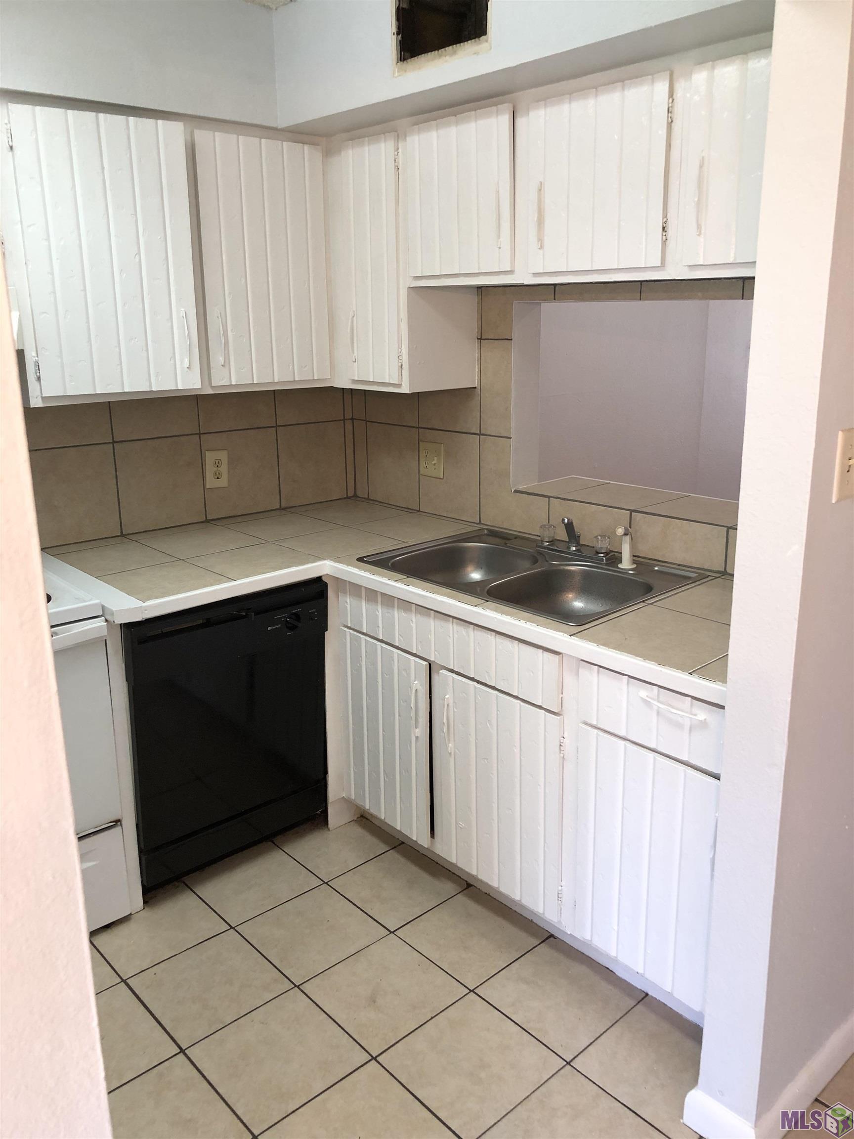 3030 Congress Boulevard, Unit 2 Baton Rouge, LA 70808 - Photo 11 of 33