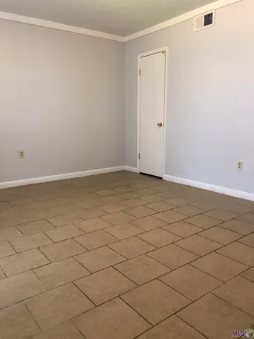 $88,000 | 3030 Congress Boulevard, Unit 2, Baton Rouge, LA 70808