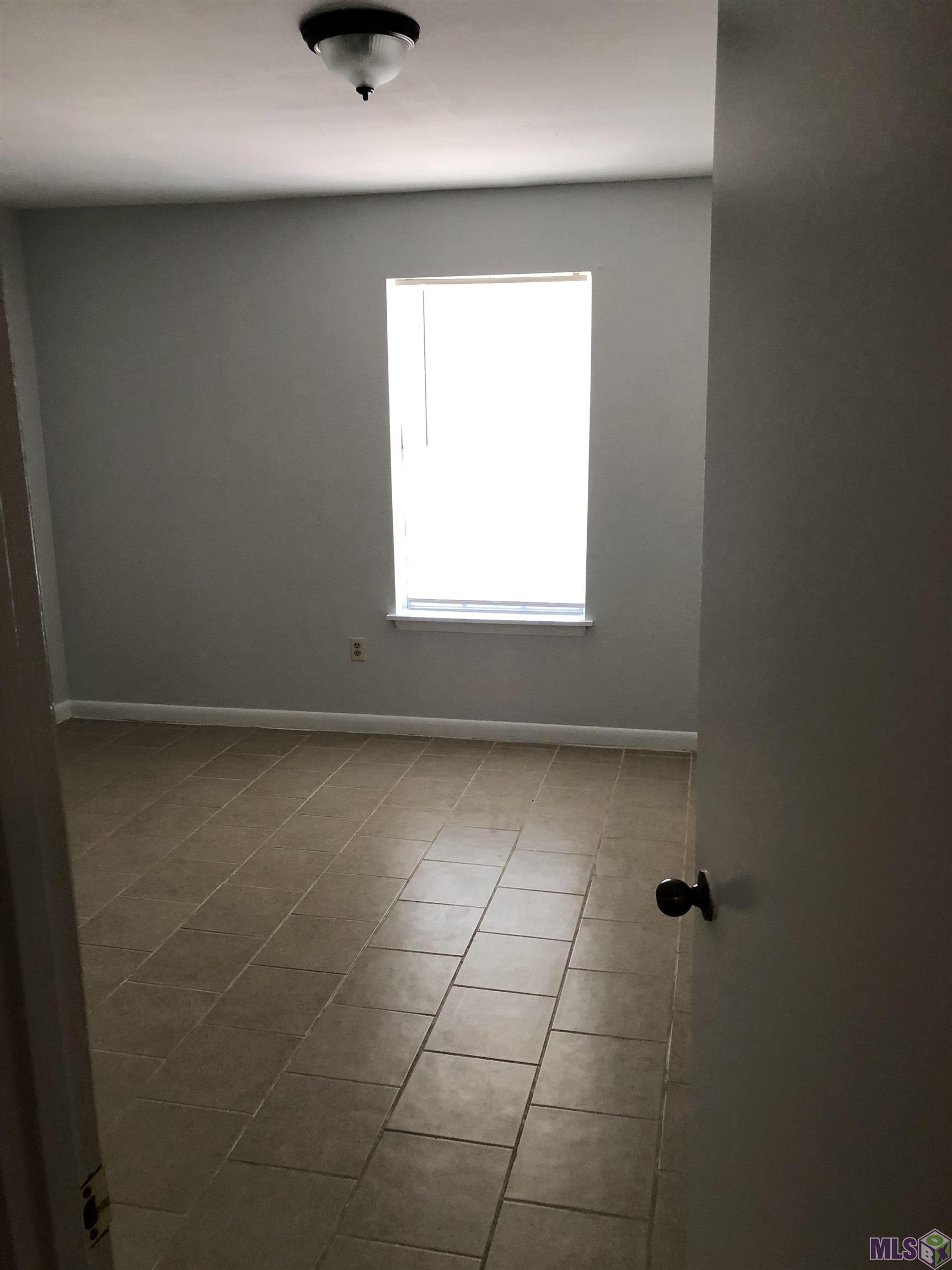 3030 Congress Boulevard, Unit 2 Baton Rouge, LA 70808 - Photo 25 of 33