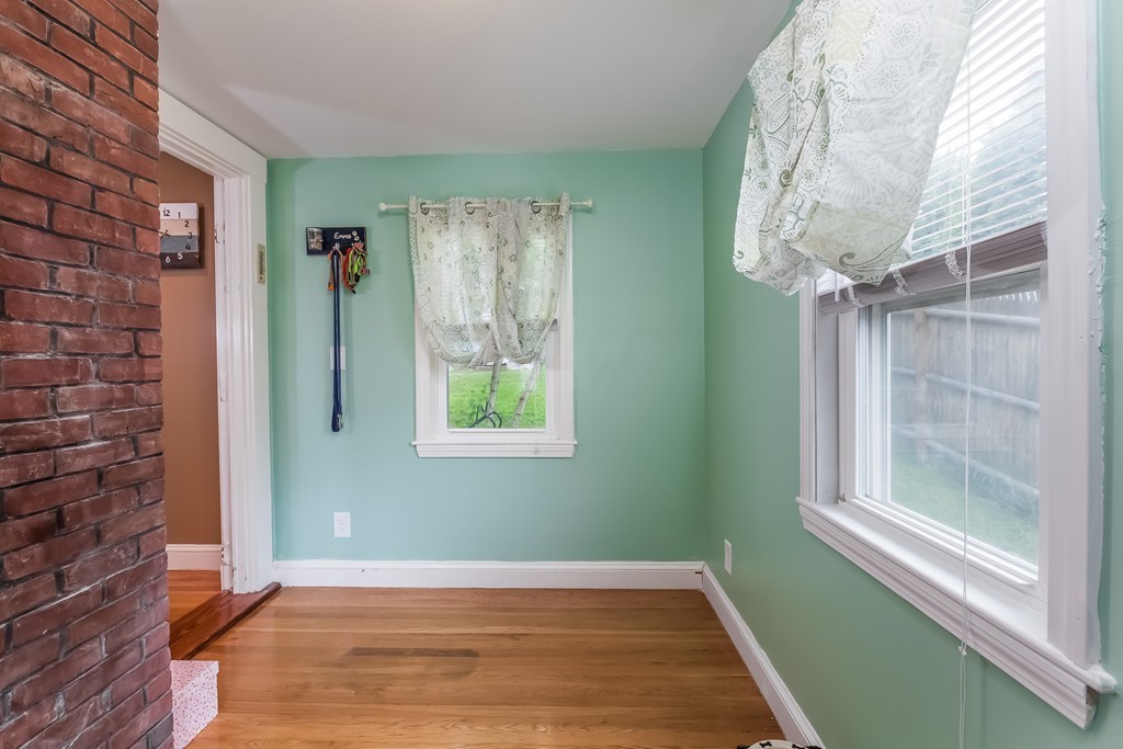 64 Hillside Road Braintree, MA 02184 - Photo 14 of 30 Gallery Image 14