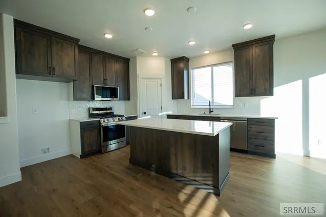 $489,900 | 146 North Hailey Crk Avenue, Rigby, ID 83442