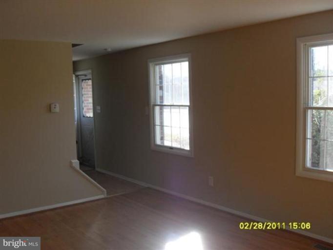 9503 Gunview Road Nottingham, MD 21236 - Photo 1 of 23 Living Room