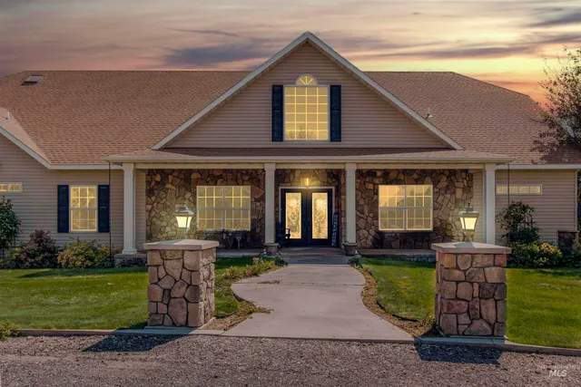 $790,000 | 3703 East 3793 North, Kimberly, ID 83341