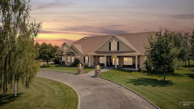 $790,000 | 3703 East 3793 North, Kimberly, ID 83341