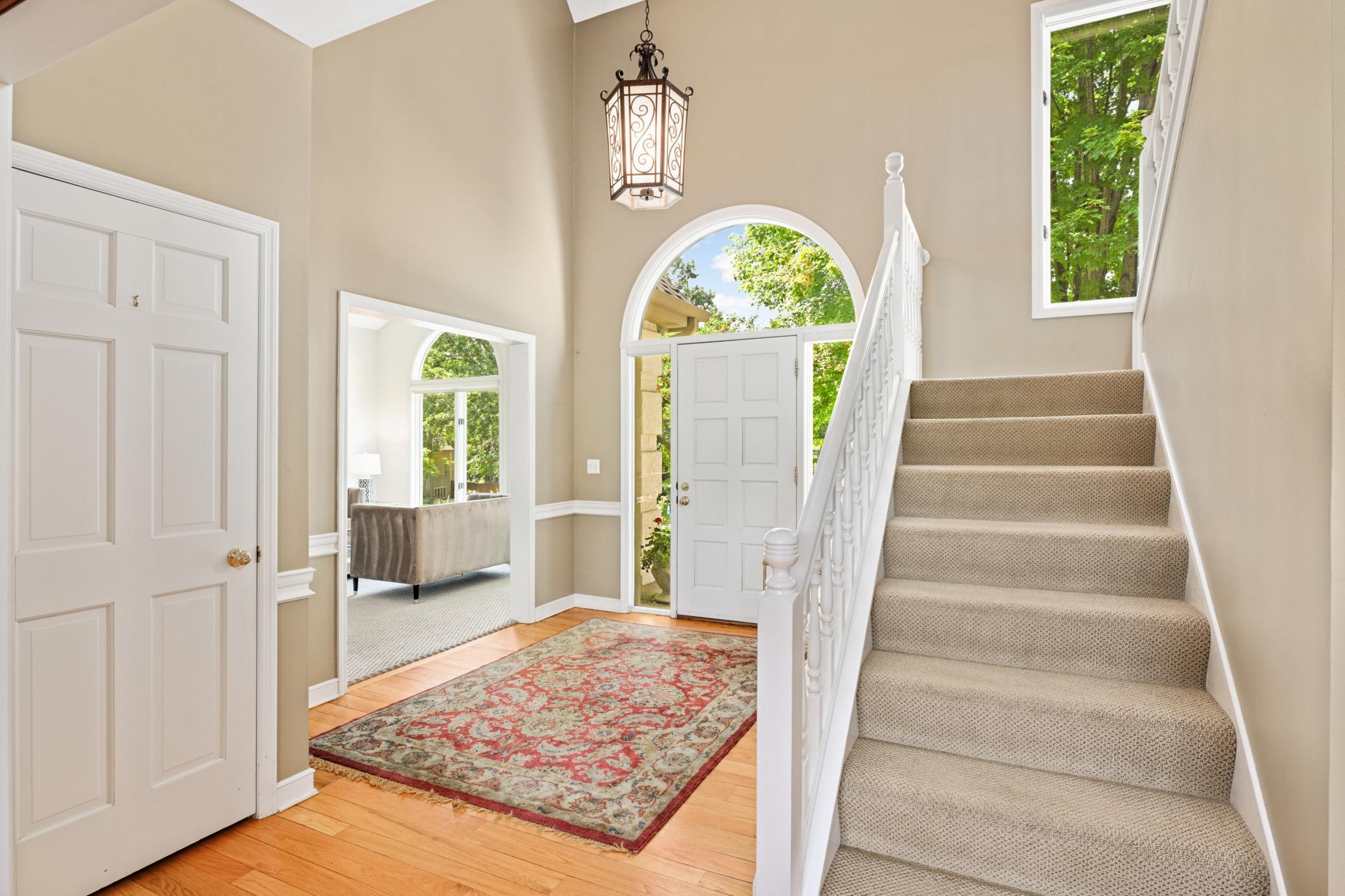 4803 Chantrey Place Minnetonka, MN 55345 - Photo 6 of 59