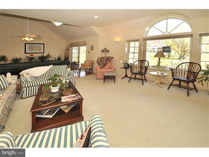 1453 Tallyho Road Jenkintown, PA 19046 - Photo 7 of 25 Great Room