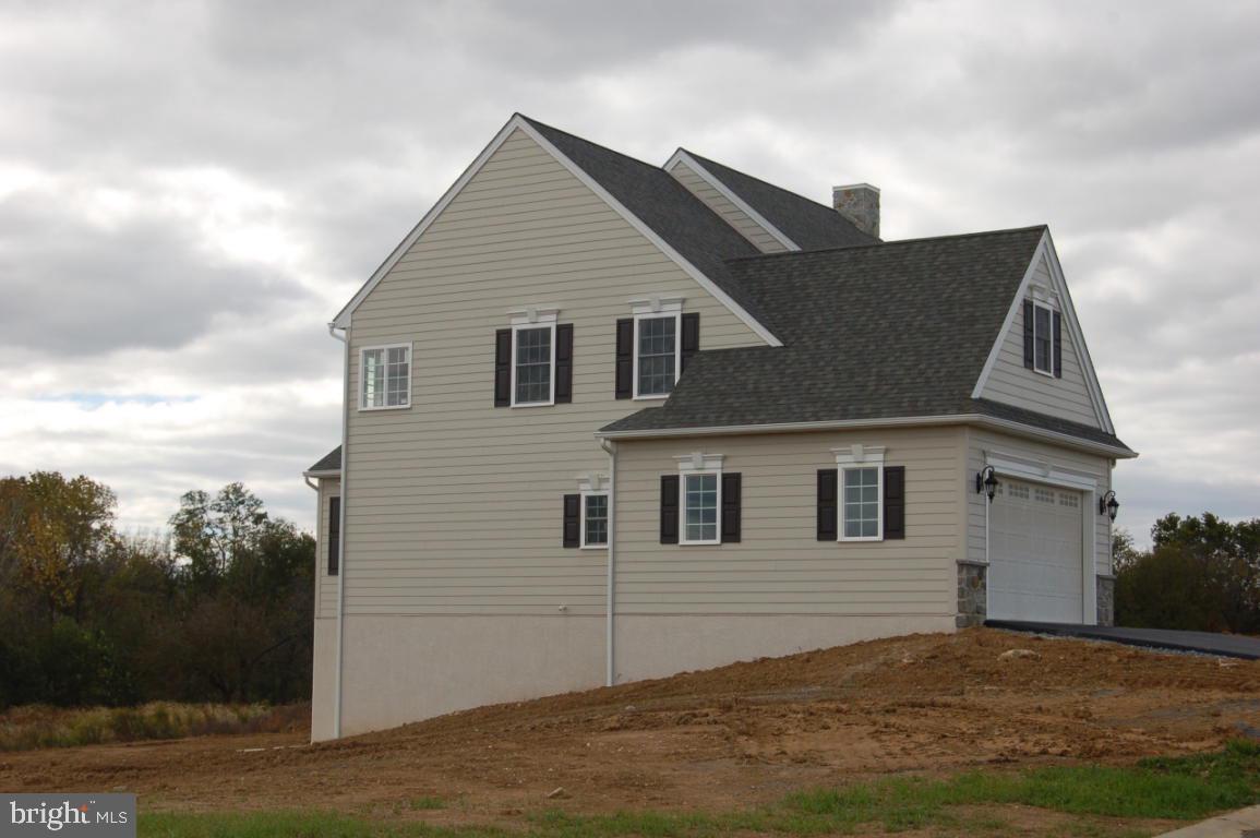 670 Integrity Drive Lititz, PA 17543 - Photo 2 of 3
