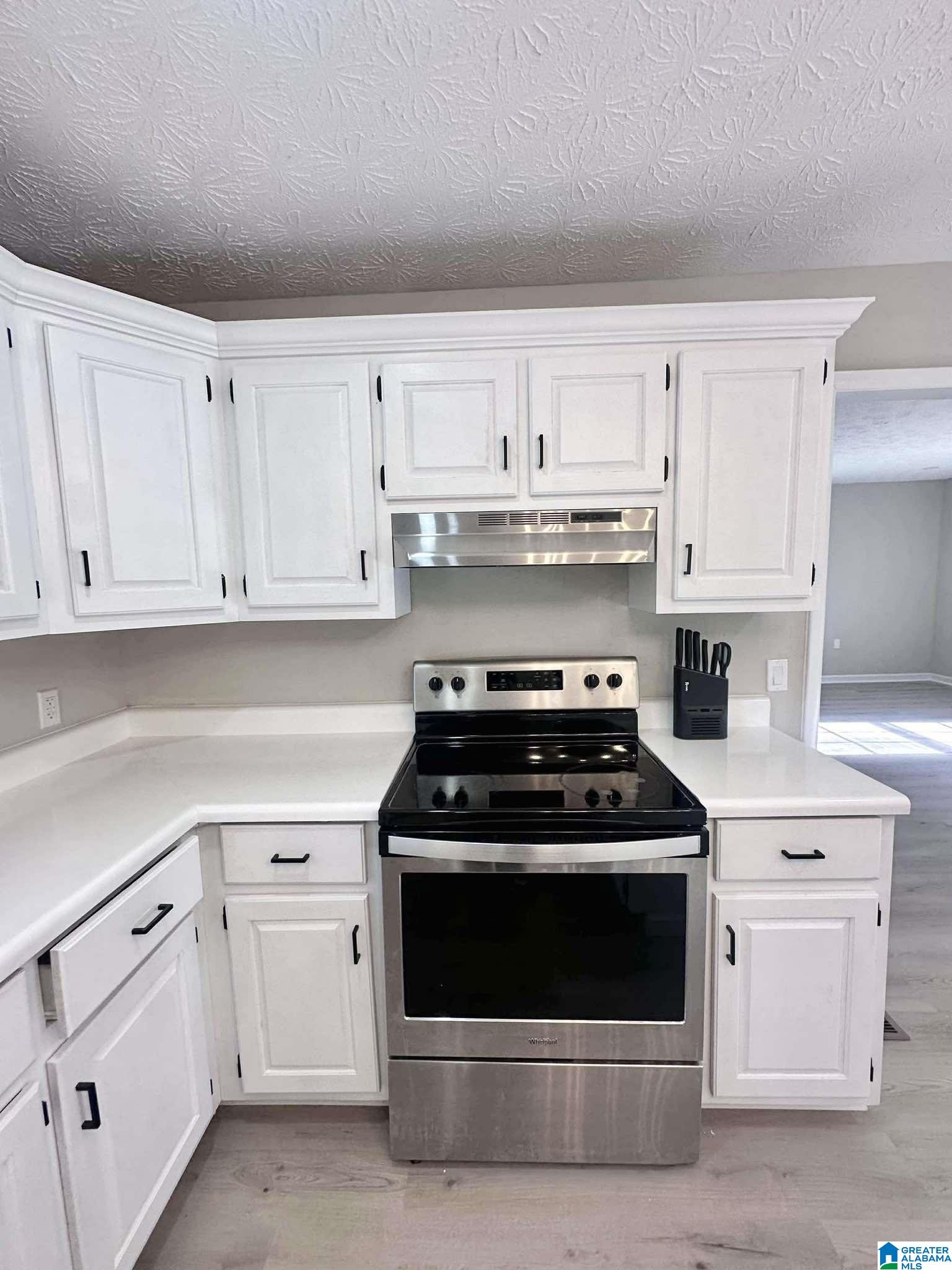 6103 Saks Road Anniston, AL 36206 - Photo 7 of 32