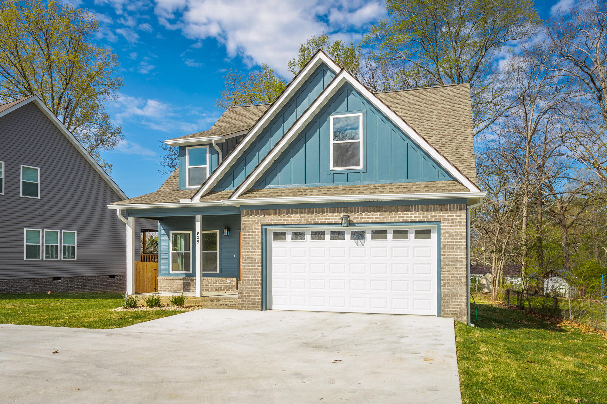 929 Graysville Road Chattanooga, TN 37421 - Photo 2 of 49 929 Graysville Road HD-57