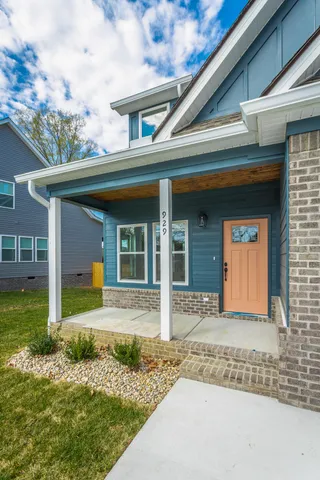 $477,000 | 929 Graysville Road, Chattanooga, TN 37421