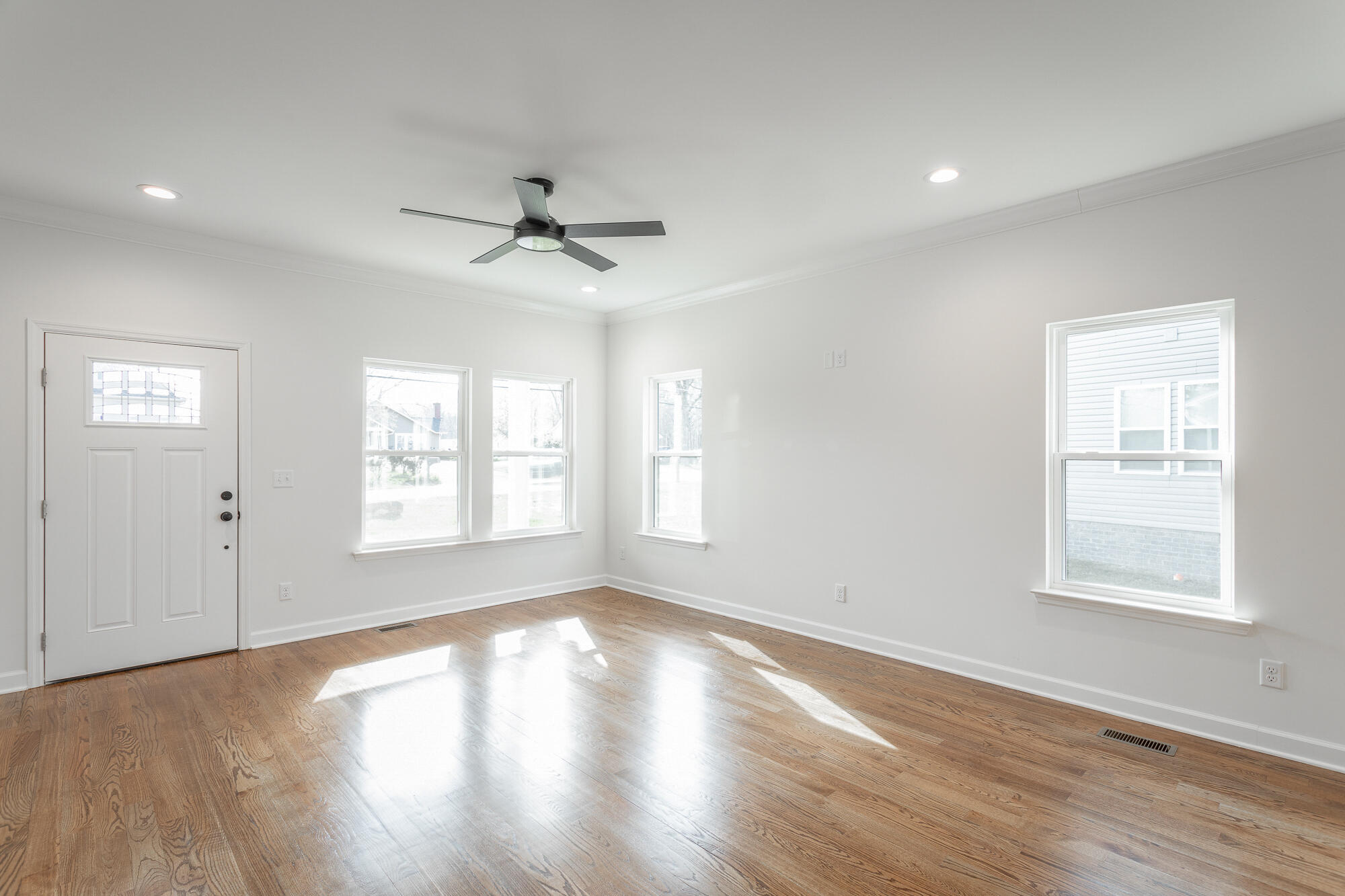 929 Graysville Road Chattanooga, TN 37421 - Photo 5 of 49 929 Graysville Road HD-5