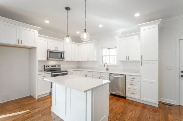 $477,000 | 929 Graysville Road, Chattanooga, TN 37421