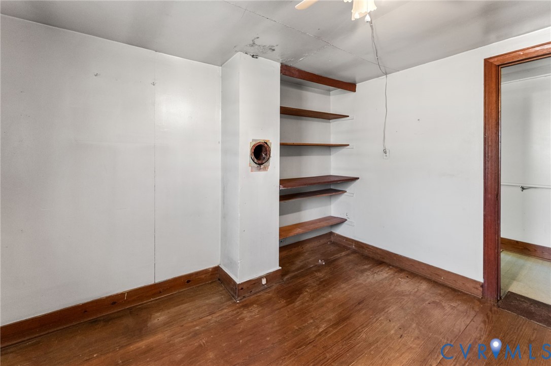 19161 Hollowing Creek Road Beaverdam, VA 23015 - Photo 22 of 27 a view of empty room with empty racks