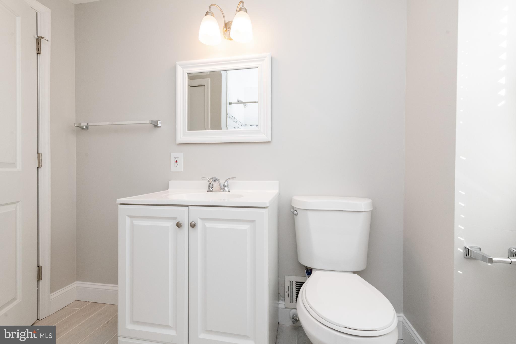 6232 Radecke Avenue Baltimore, MD 21206 - Photo 18 of 26 Bathroom