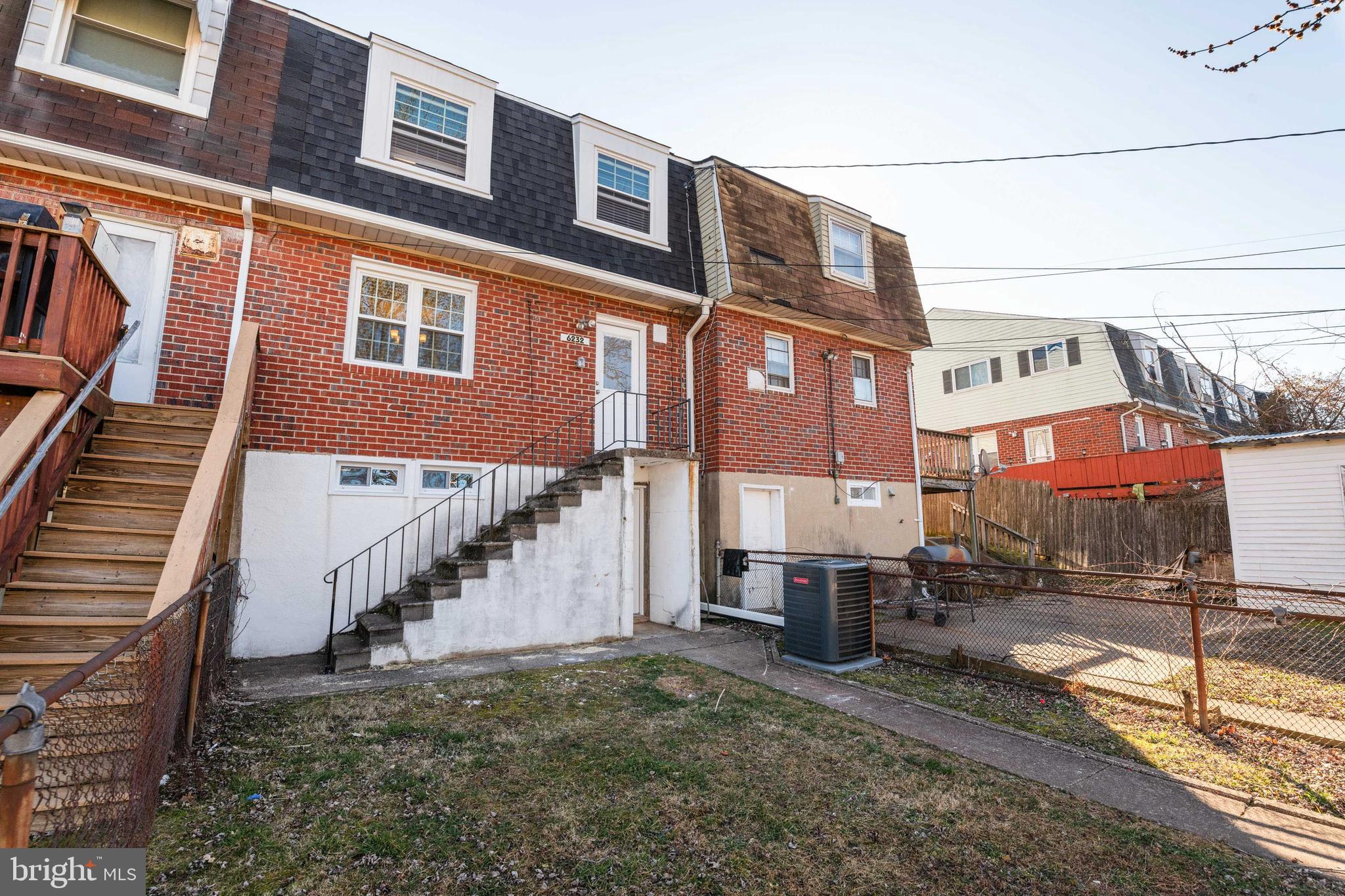 6232 Radecke Avenue Baltimore, MD 21206 - Photo 25 of 26 Back Door/Yard