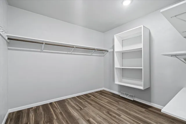 $499,000 | 1735 Red Oak Street, Green Bay, WI 54313