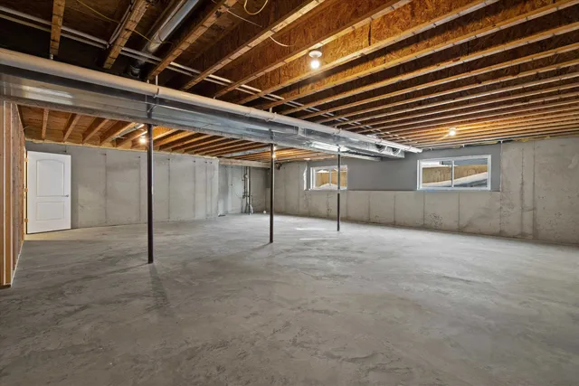 $499,000 | 1735 Red Oak Street, Green Bay, WI 54313