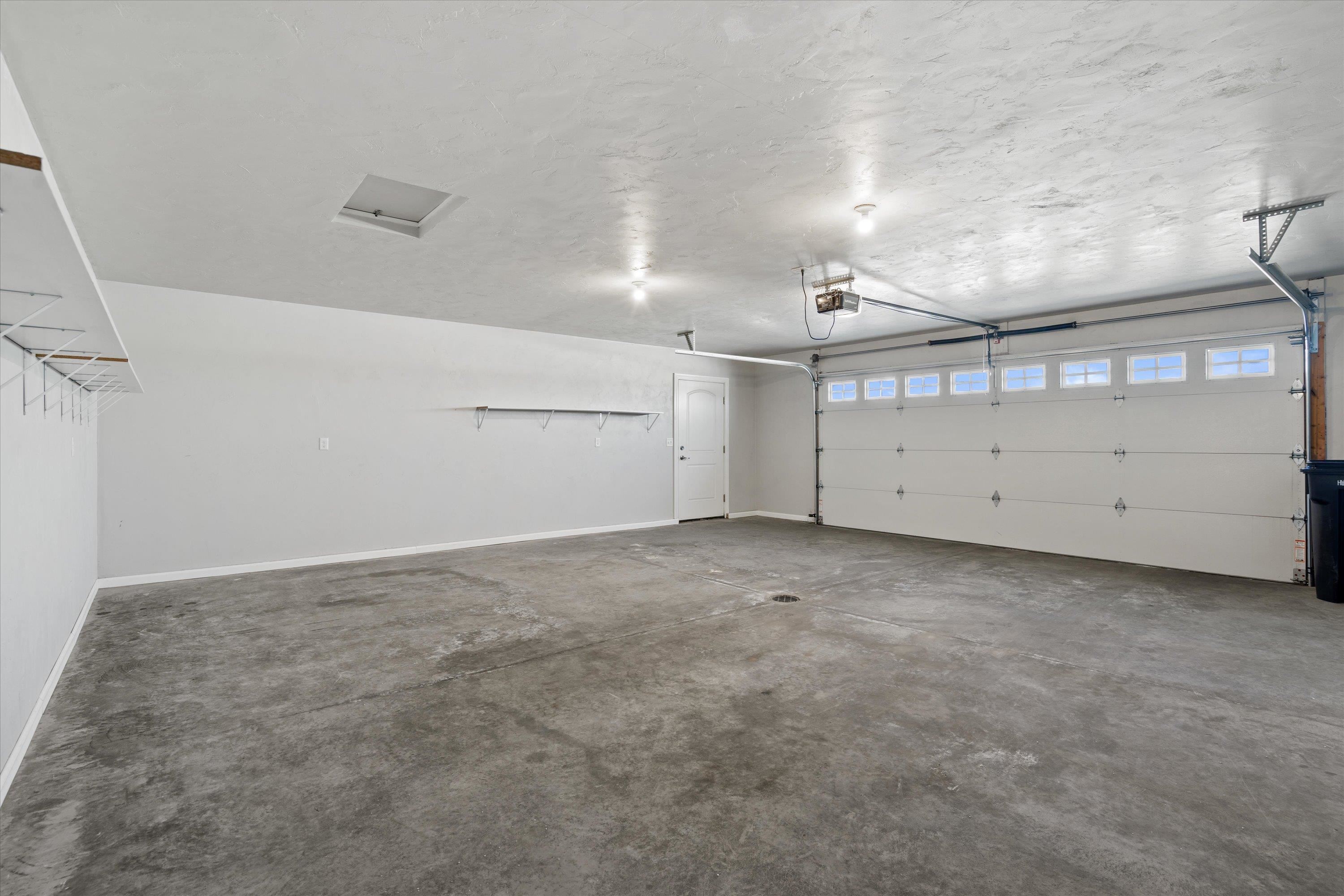 1735 Red Oak Street Green Bay, WI 54313 - Photo 34 of 40