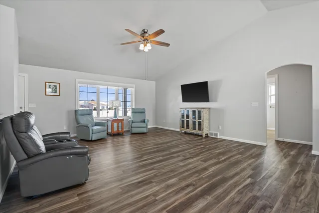 $499,000 | 1735 Red Oak Street, Green Bay, WI 54313