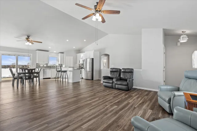 $499,000 | 1735 Red Oak Street, Green Bay, WI 54313