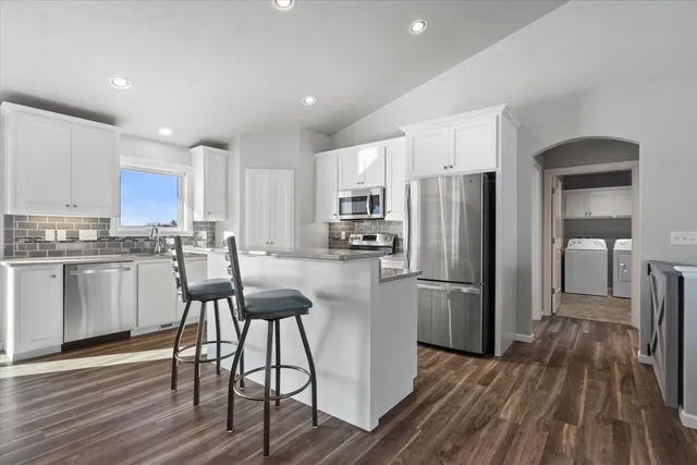 $499,000 | 1735 Red Oak Street, Green Bay, WI 54313