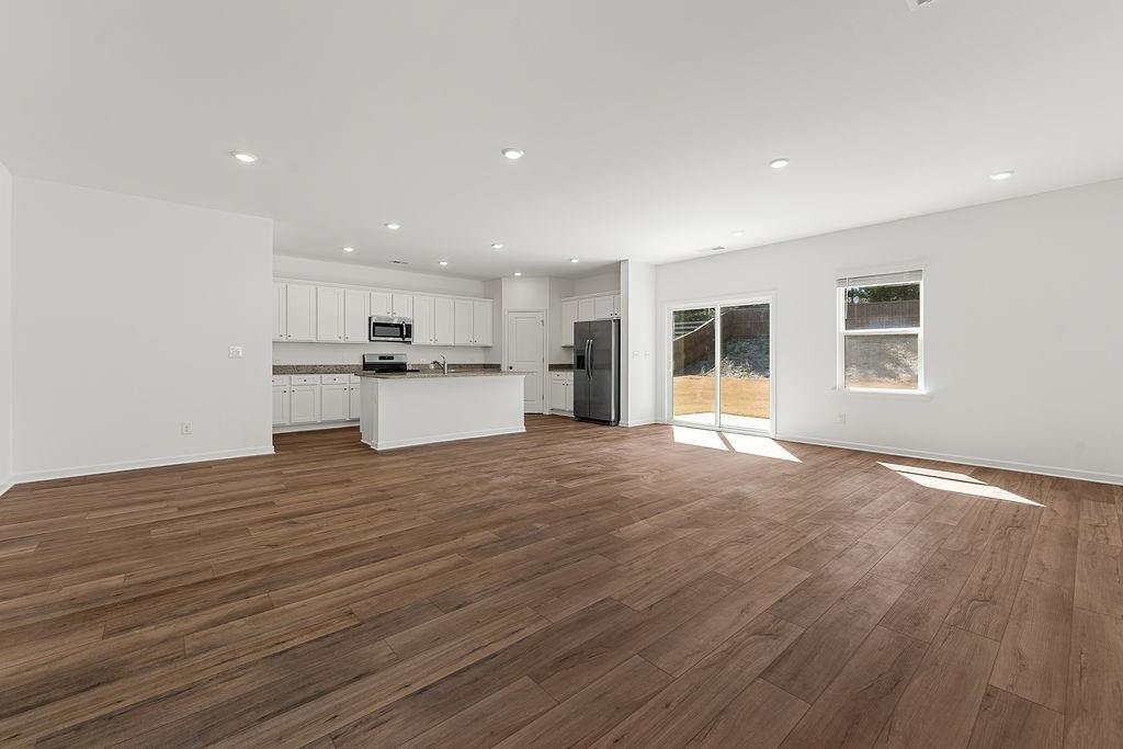 103 Dewitt Drive Jefferson, GA 30549 - Photo 9 of 50