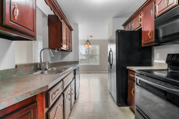 $1,700 | 3809 Man O War Boulevard, Clarksville, TN 37042