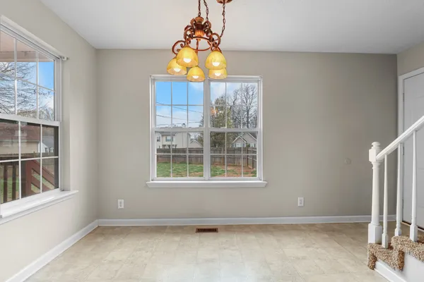 $1,700 | 3809 Man O War Boulevard, Clarksville, TN 37042