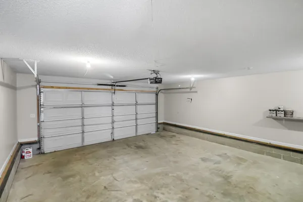 $1,700 | 3809 Man O War Boulevard, Clarksville, TN 37042