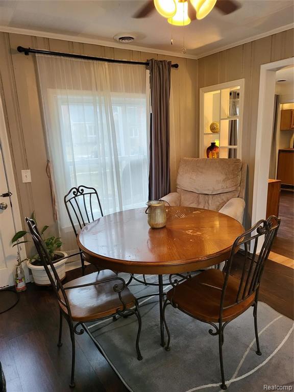 2239 Roslyn Road Harper Woods, MI 48236 - Photo 19 of 32