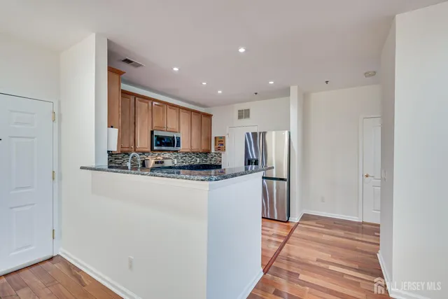 $525,000 | 2822 Edward Stec Boulevard, Edison, NJ 08837