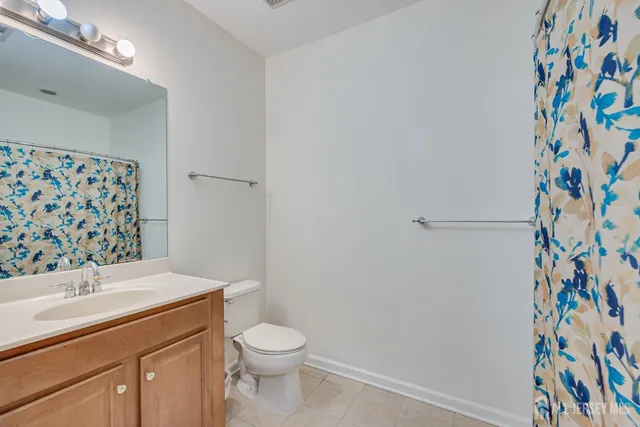 $525,000 | 2822 Edward Stec Boulevard, Edison, NJ 08837